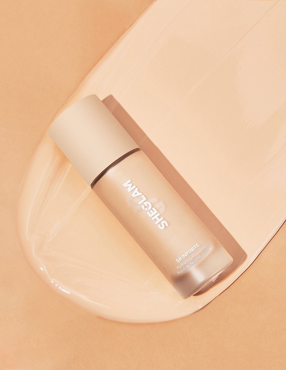 Base de maquillaje líquida Skinfinite Hydrating mate 2